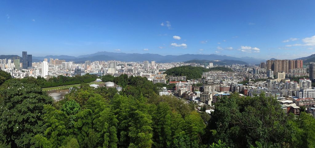 Longyan Travel Guide: Where to Go, What to See, and Best Food in Fujian