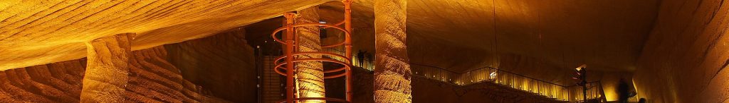 Longyou County Travel Guide: Where to Go, Caves, Ancient Villages, How to Get There
