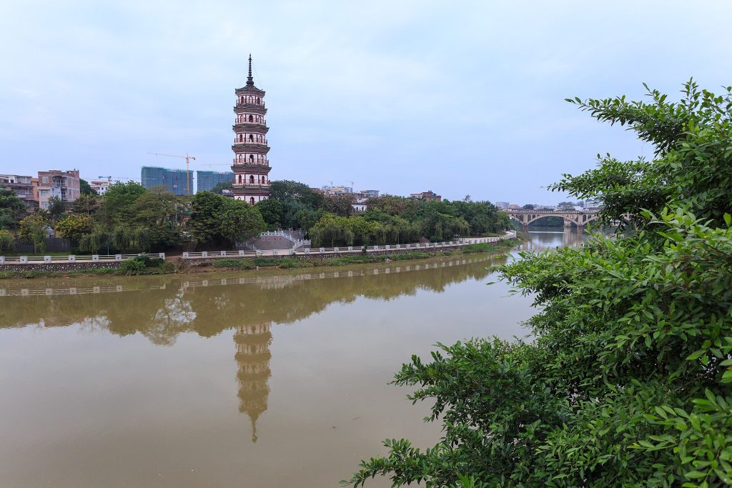 Luoding Travel Guide: Top Attractions, Local Food & Where to Go