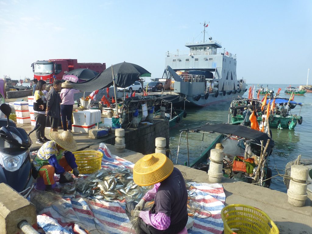 Naozhou Island Travel Guide: Best Beaches, Lighthouse & How to Get There
