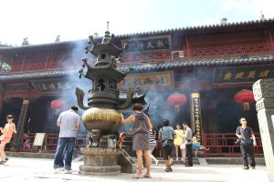 Mount Putuo for First-Timers: What to Expect and How to Order
