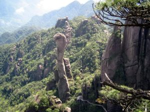Mount Sanqingshan National Park Travel Guide: Hiking Trails, Cable Cars, Best Time to Visit