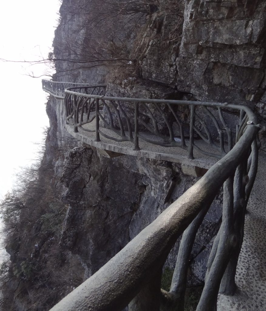 Tianmen Mountain for First-Timers: What to Expect and How to Order