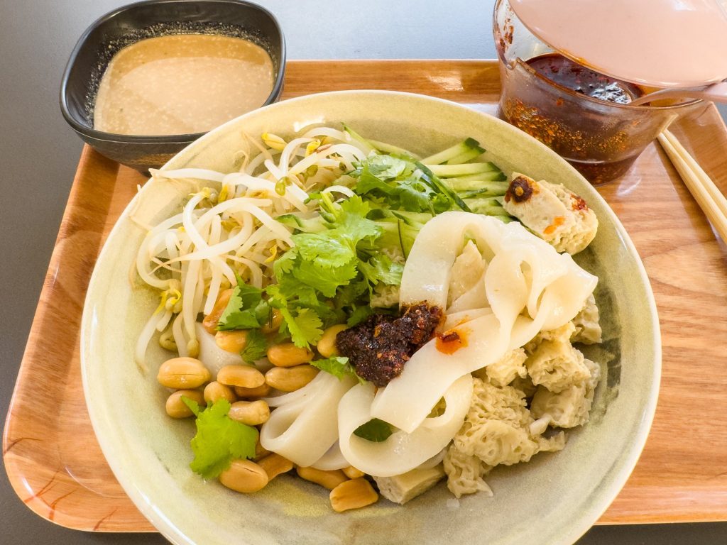 Liangpi Cold Noodles: First-Timer Guide in China
