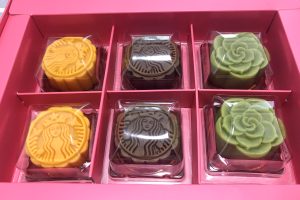 Assorted Starbucks mooncakes in three flavours arranged for Mid-Autumn gifting