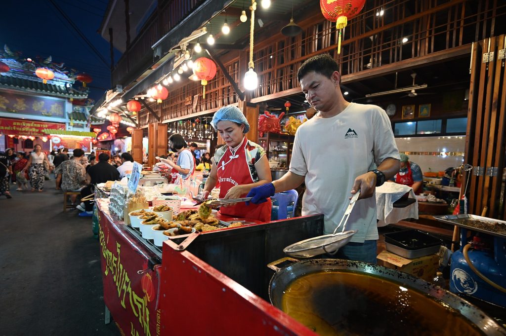 The Night Market Auntie Who Corrected My Chopstick Grip