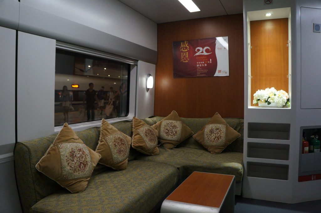The Soft Sleeper Conversation That Lasted Until Zhengzhou