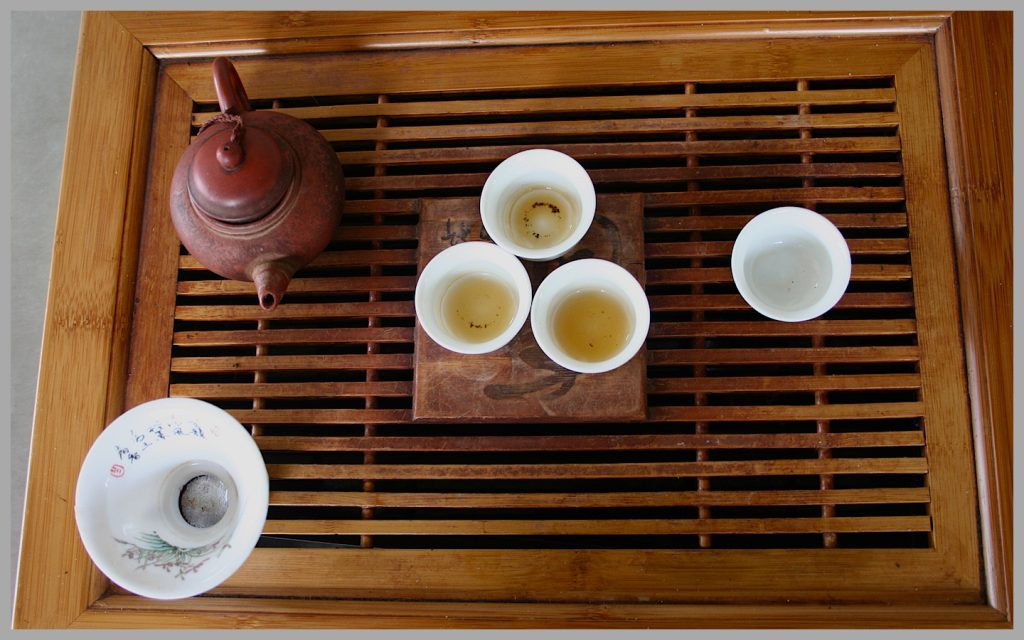 Tea Ceremony Lite: What Tourist “Gongfu Cha” Sessions Skip