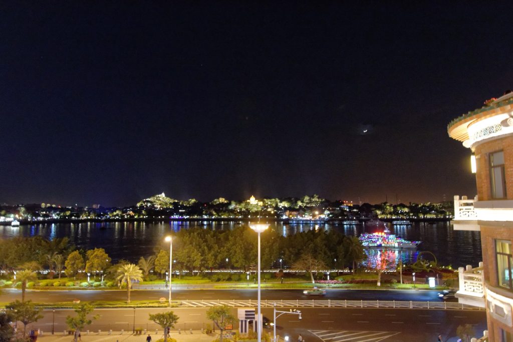 Xiamen First Visit After Golden Week: Seaside Without the Crush