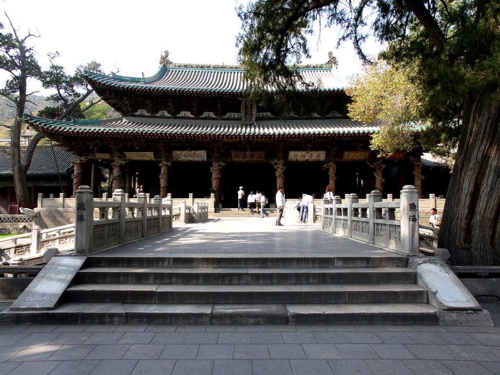 Hall of the Holy Mother and temple roofs at Taiyuan’s Jinci Temple