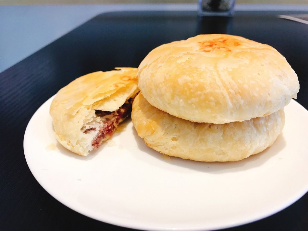 Yunnan Flower Cakes (Xianhua Bing) for First-Timers
